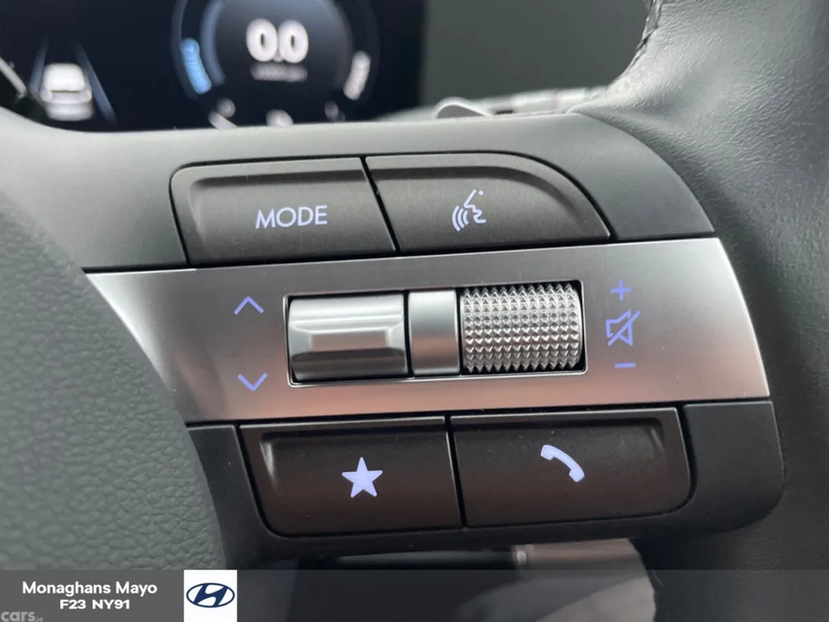 Hyundai KONA MPV, Petrol Hybrid, 2026, White