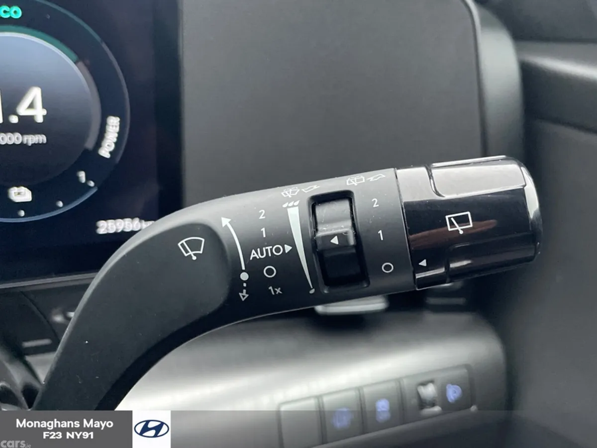 Hyundai KONA MPV, Petrol Hybrid, 2026, White