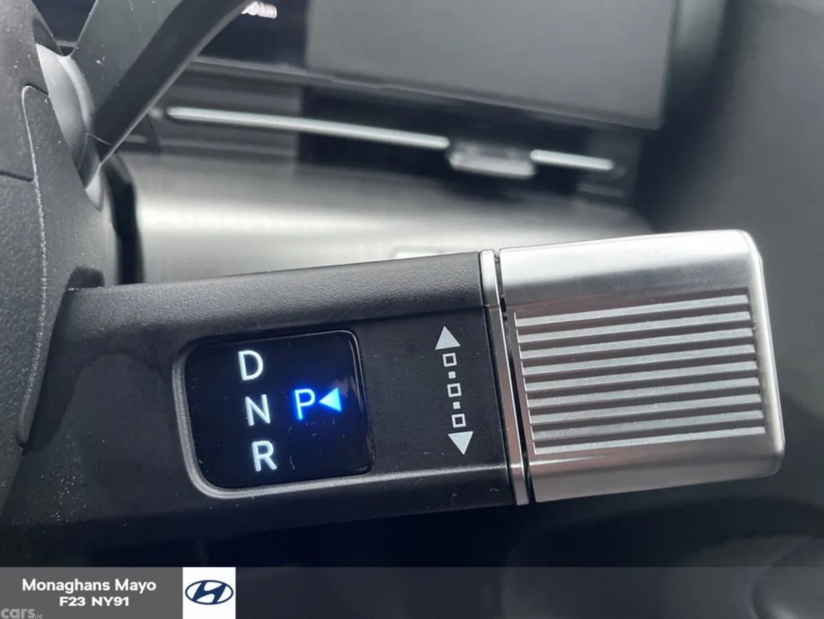 Hyundai KONA MPV, Petrol Hybrid, 2026, White