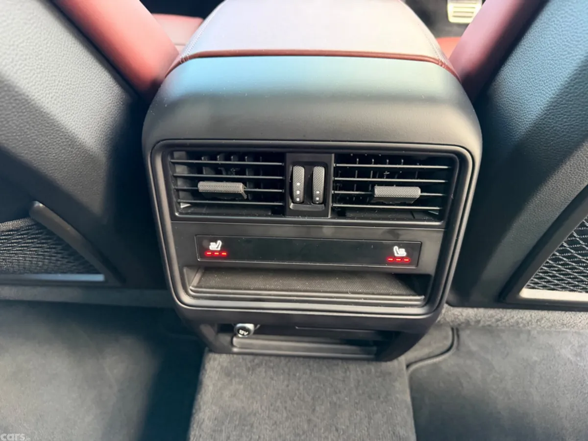 Porsche Cayenne SUV, Petrol Plug-in Hybrid, 2024, Grey