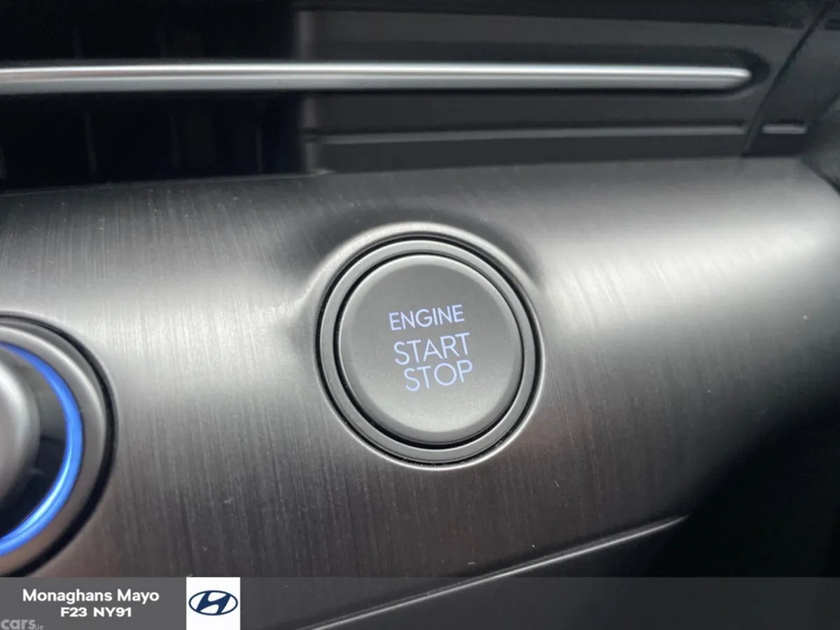 Hyundai KONA MPV, Petrol Hybrid, 2026, White
