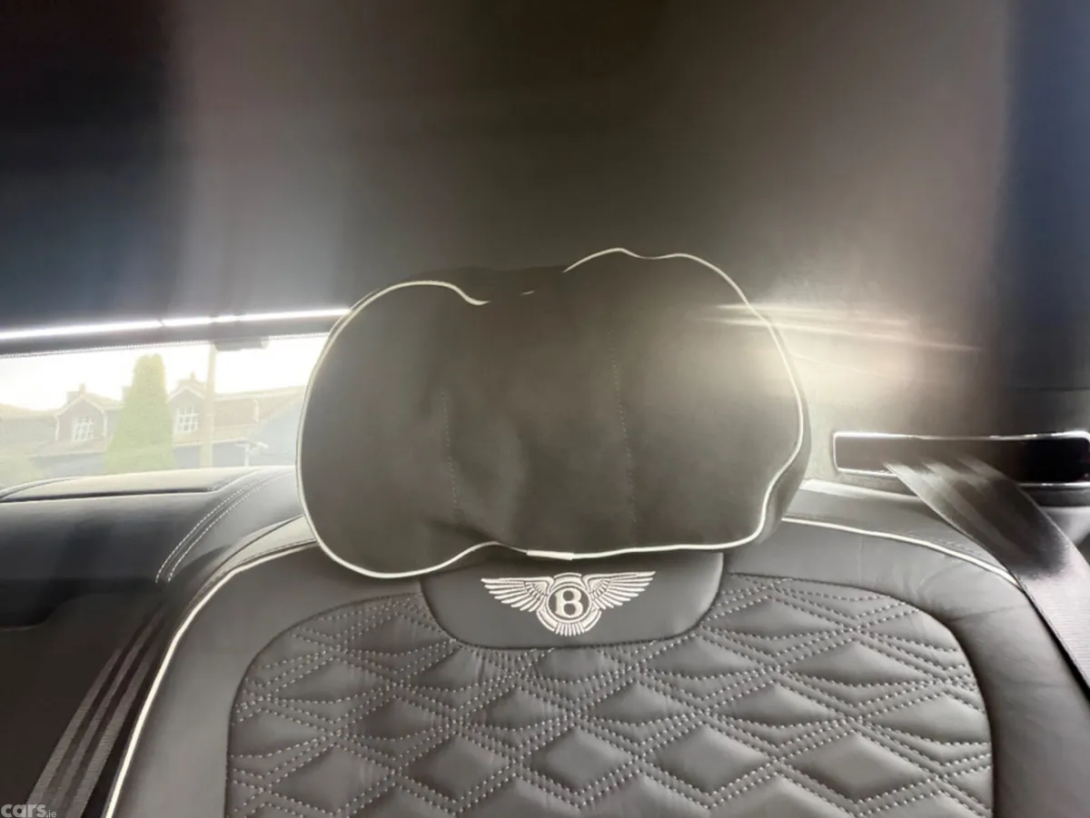 Bentley Flying Spur Saloon, Petrol Plug-in Hybrid, 2025, Grey