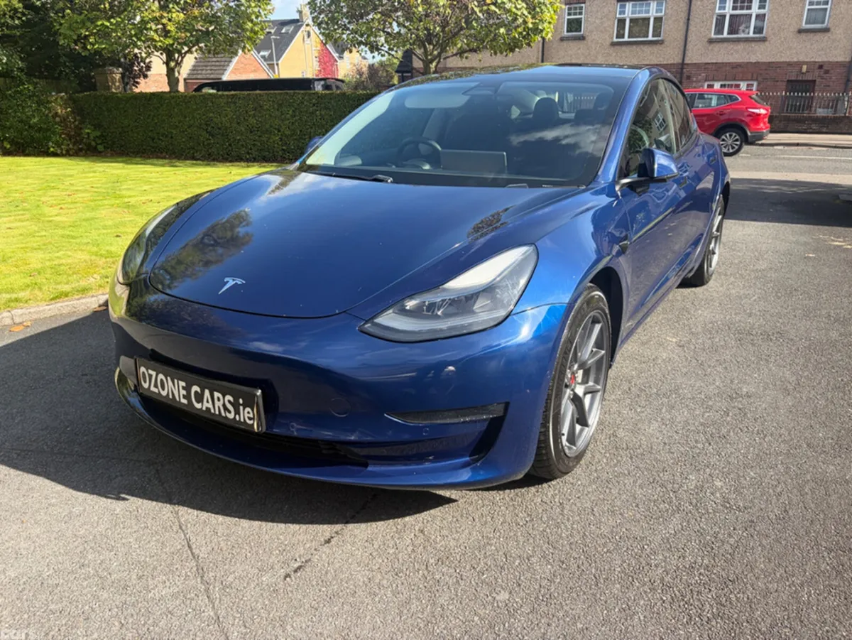 Tesla Model 3 Saloon, Electric, 2021, Blue