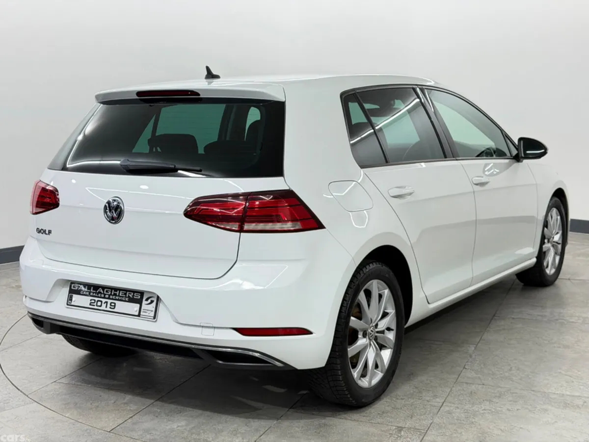 Volkswagen Golf Hatchback, Petrol, 2019, White