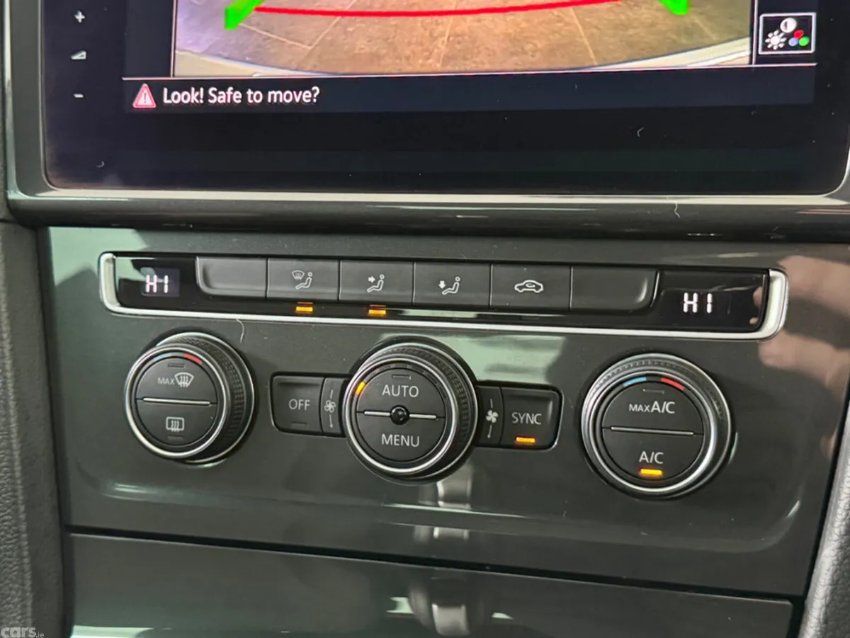 Volkswagen Golf Hatchback, Petrol, 2019, White