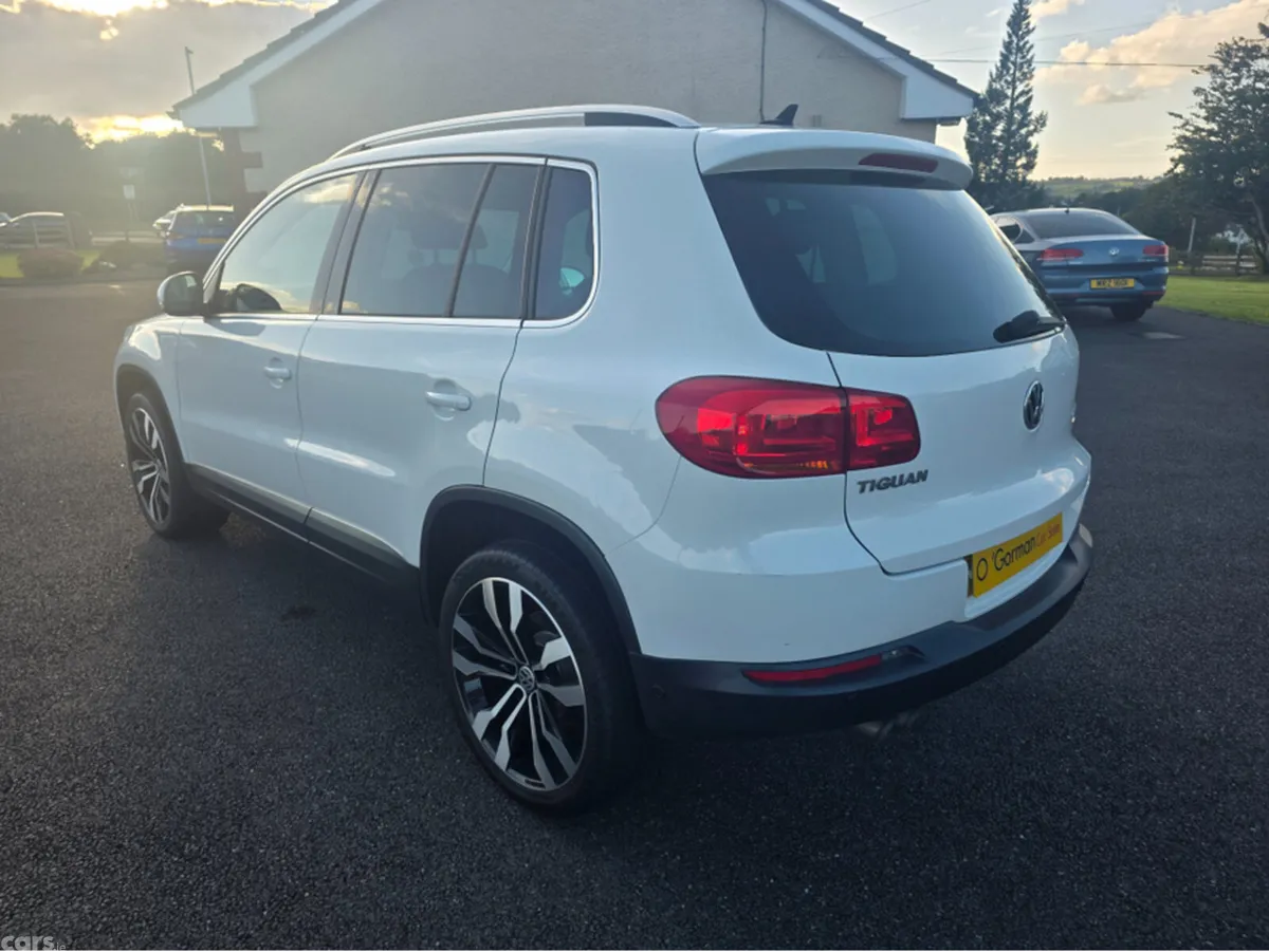 Volkswagen Tiguan Estate, Diesel, 2016, White