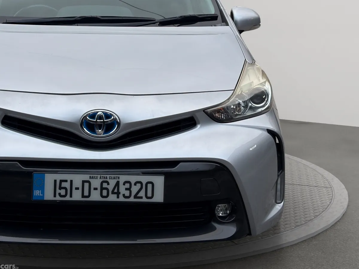 Toyota Prius MPV, Petrol Hybrid, 2015, Silver