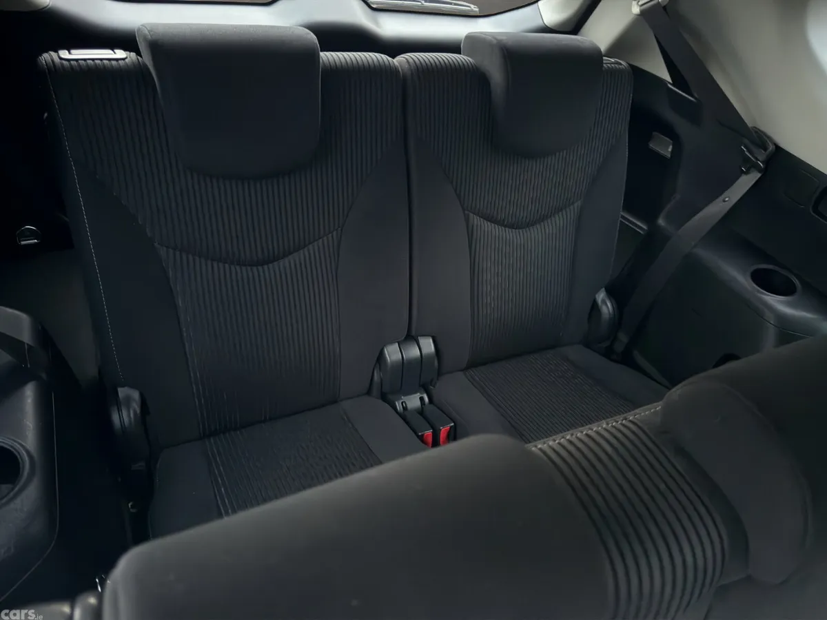 Toyota Prius MPV, Petrol Hybrid, 2015, Silver