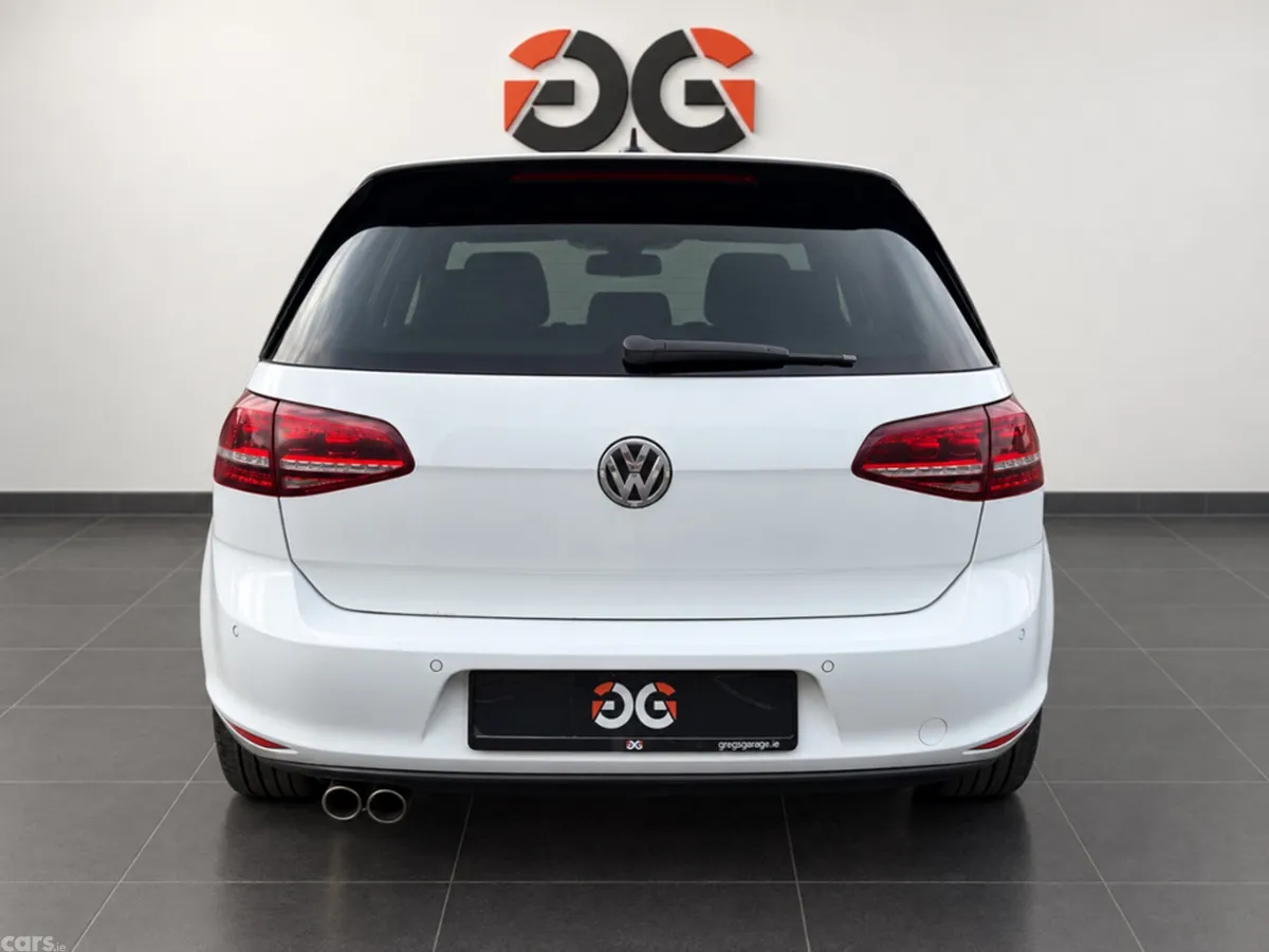 Volkswagen Golf Hatchback, Diesel, 2016, White