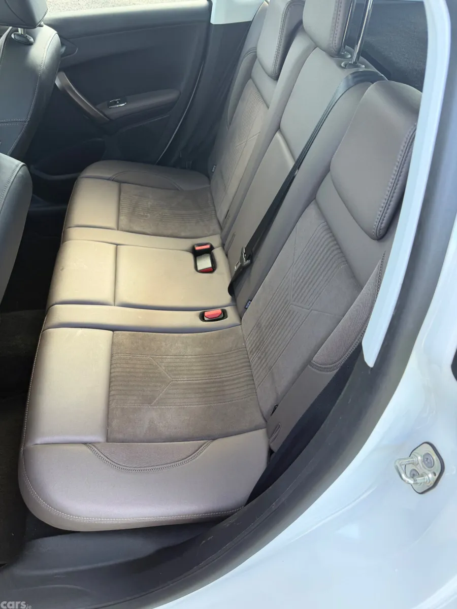 Peugeot 2008 SUV, Petrol, 2015, White