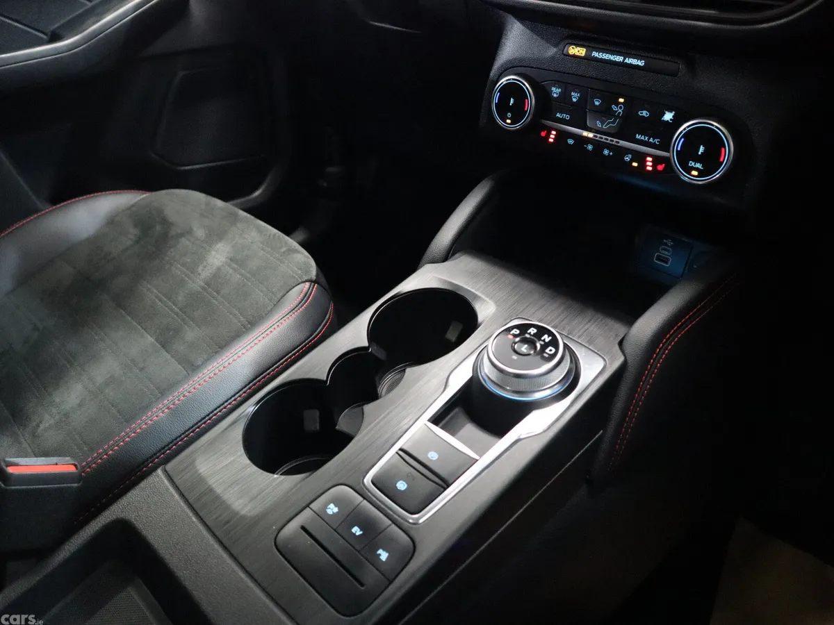 Ford Kuga SUV, Petrol Hybrid, 2023, Silver