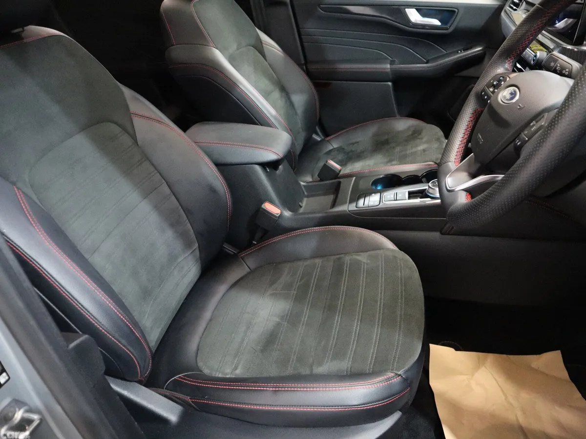 Ford Kuga SUV, Petrol Hybrid, 2023, Silver
