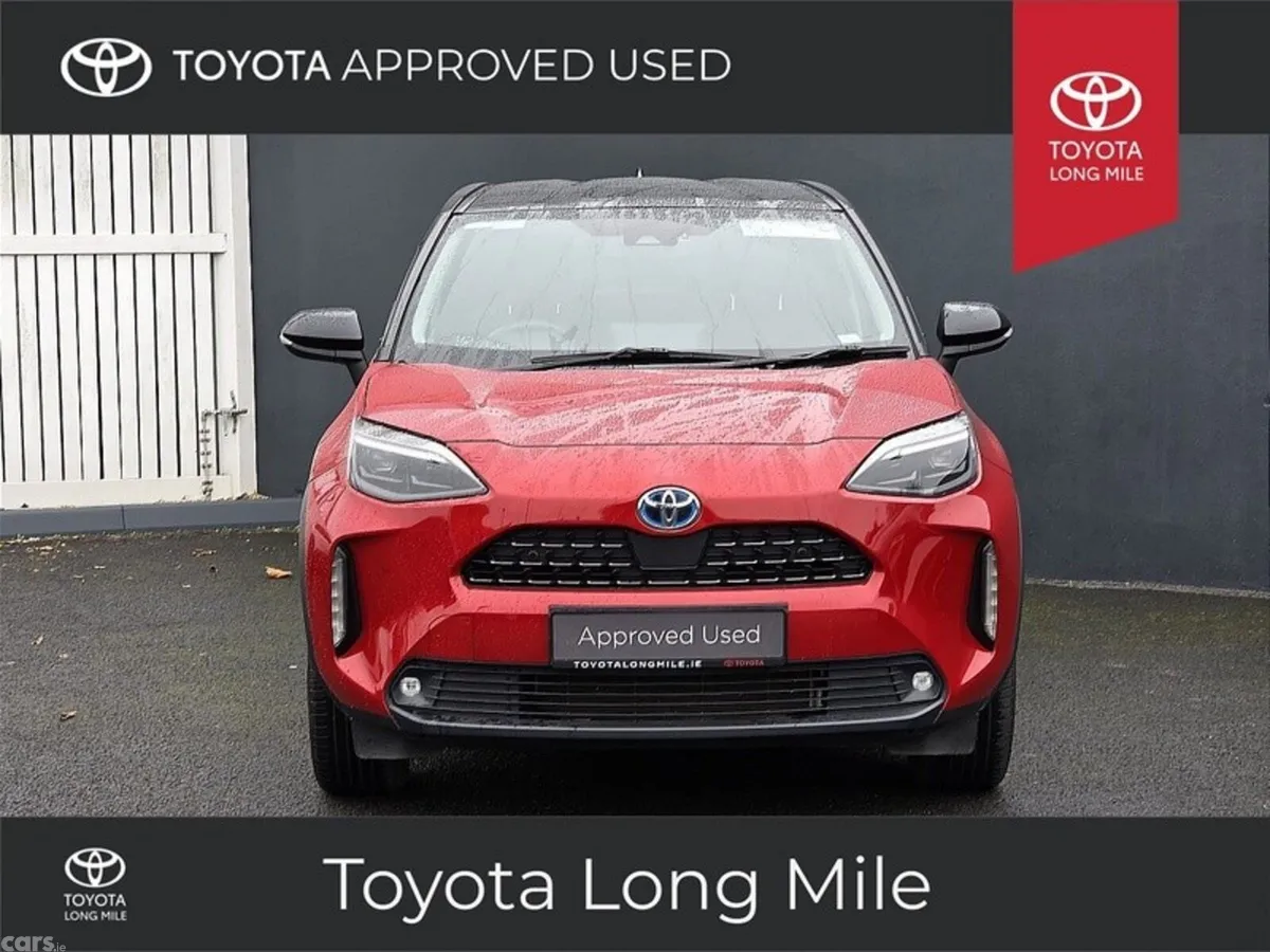 Toyota Yaris Cross SUV, Petrol Hybrid, 2024, Red