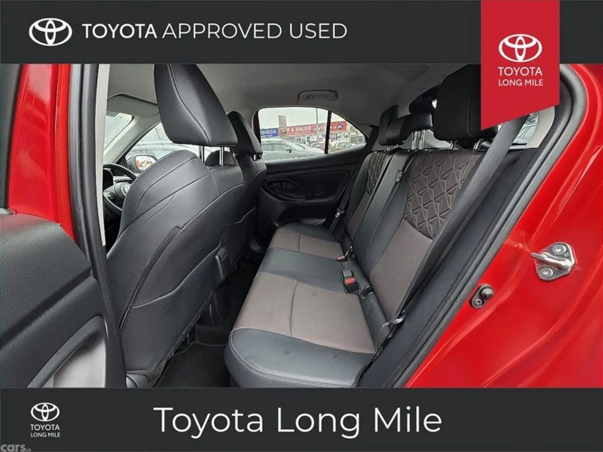 Toyota Yaris Cross SUV, Petrol Hybrid, 2024, Red