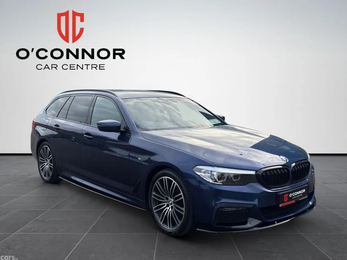 BMW 5-Series Estate, Diesel, 2019, Blue