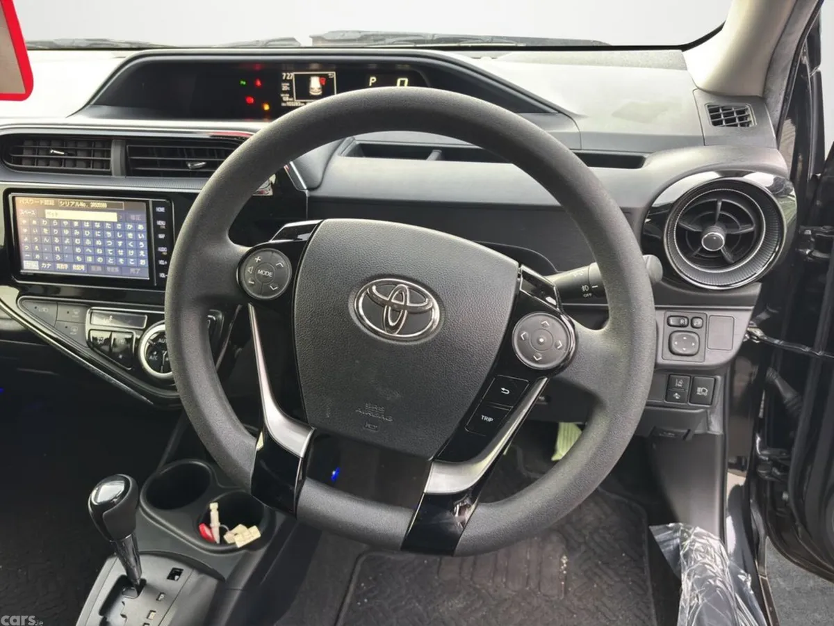 Toyota Aqua Hatchback, Petrol Hybrid, 2019, Black