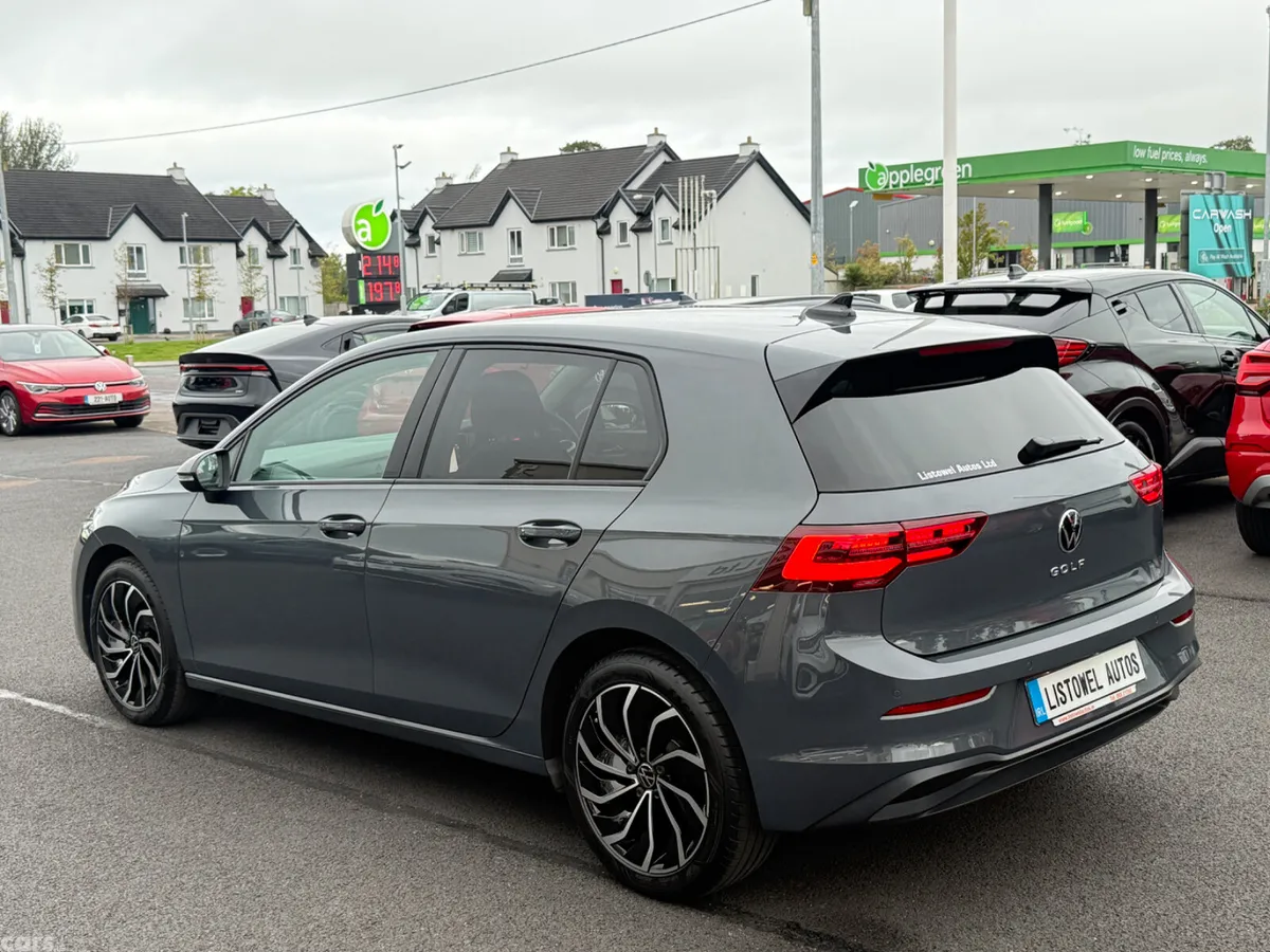 Volkswagen Golf Hatchback, Diesel, 2023, Grey