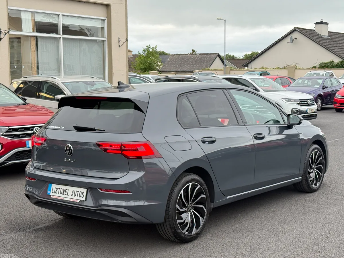 Volkswagen Golf Hatchback, Diesel, 2023, Grey