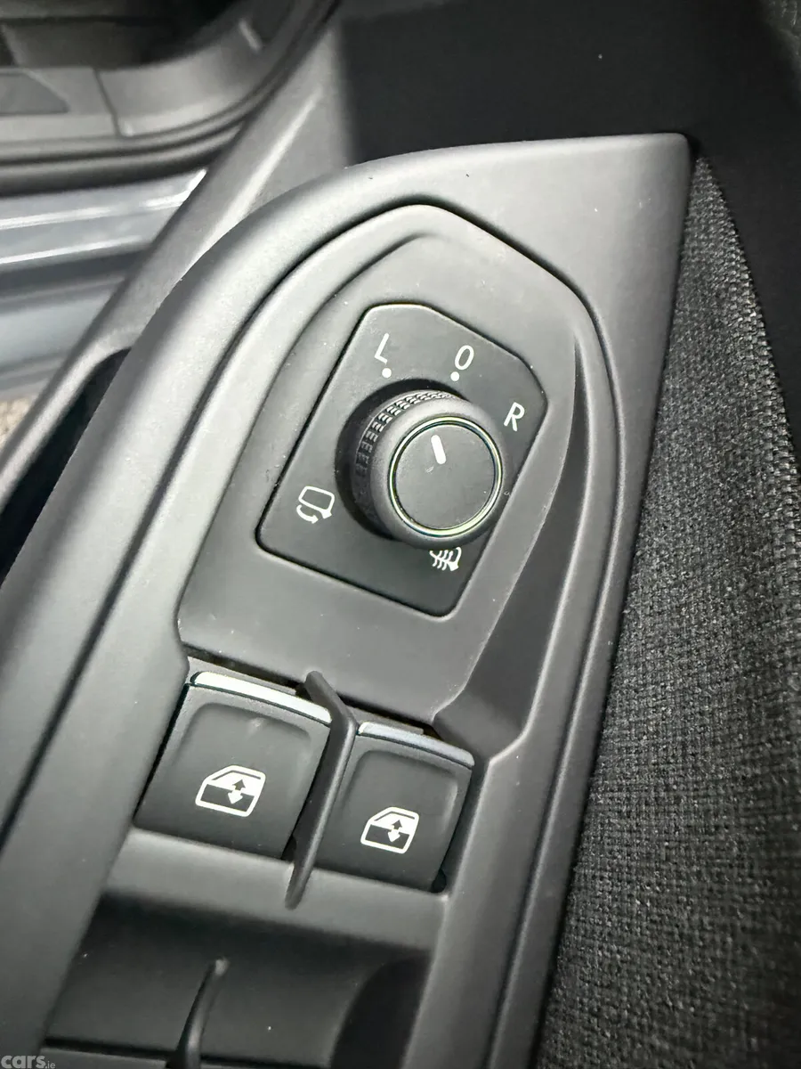 Volkswagen Golf Hatchback, Diesel, 2023, Grey