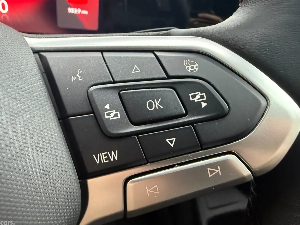 Volkswagen Golf Hatchback, Diesel, 2023, Grey