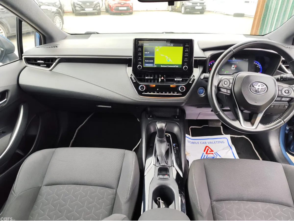 Toyota Corolla Hatchback, Petrol Hybrid, 2021, Blue