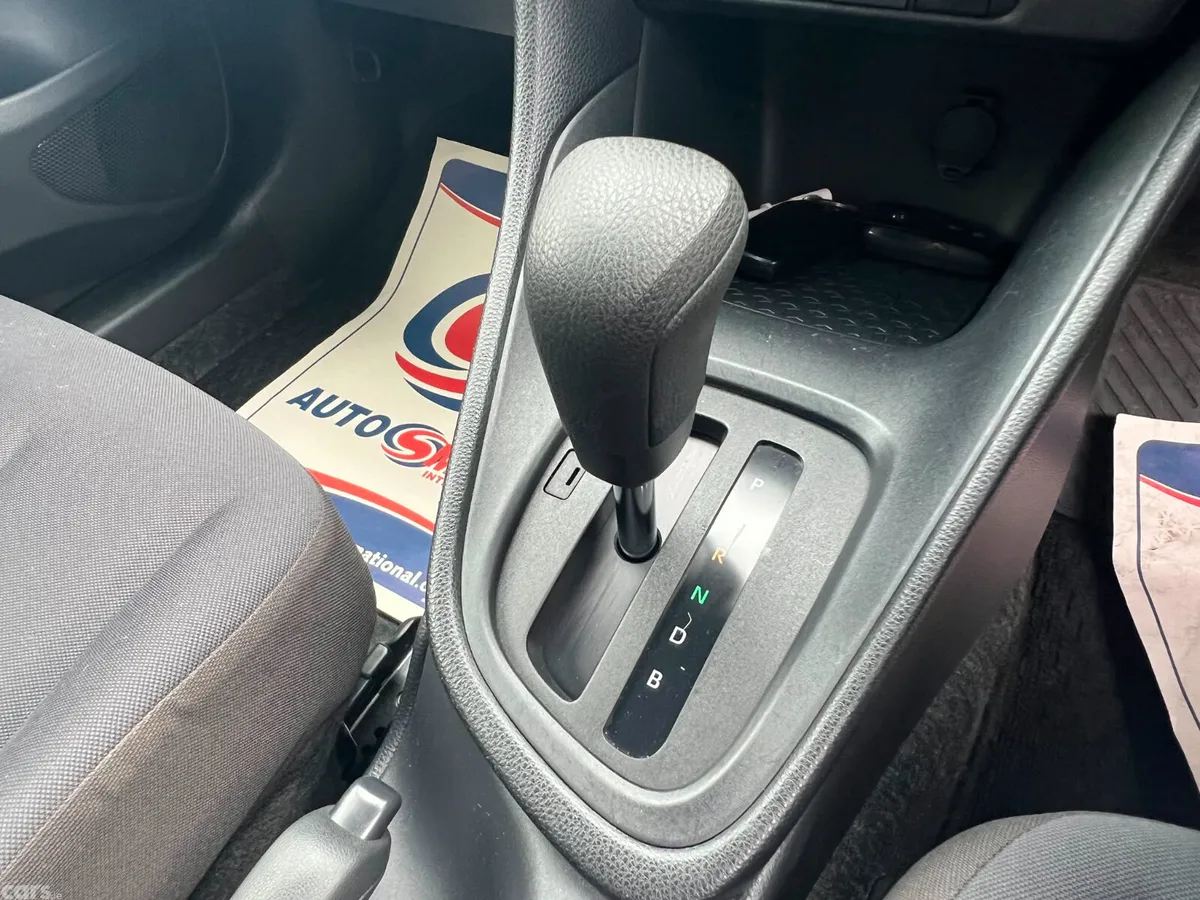 Toyota Yaris Hatchback, Petrol, 2021, Black