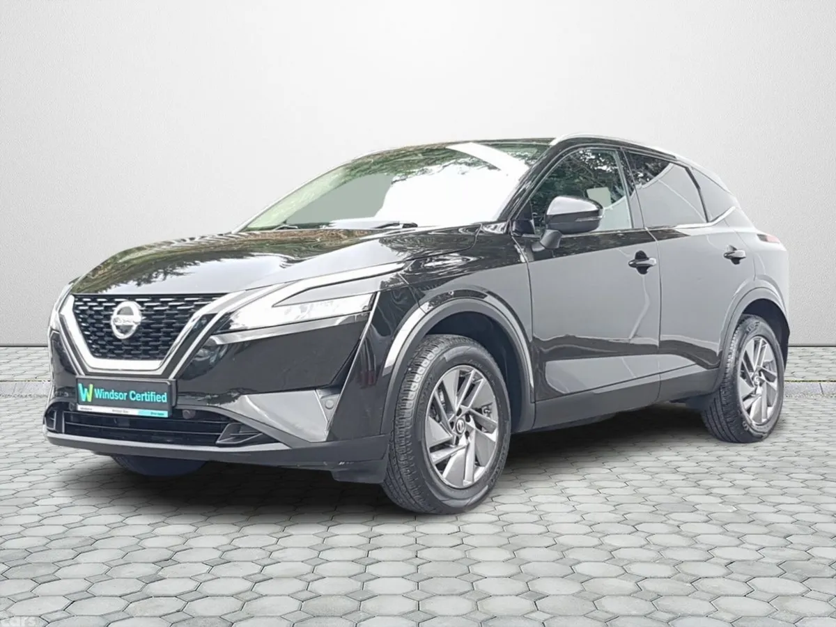 Nissan Qashqai SUV, Petrol, 2022, Black