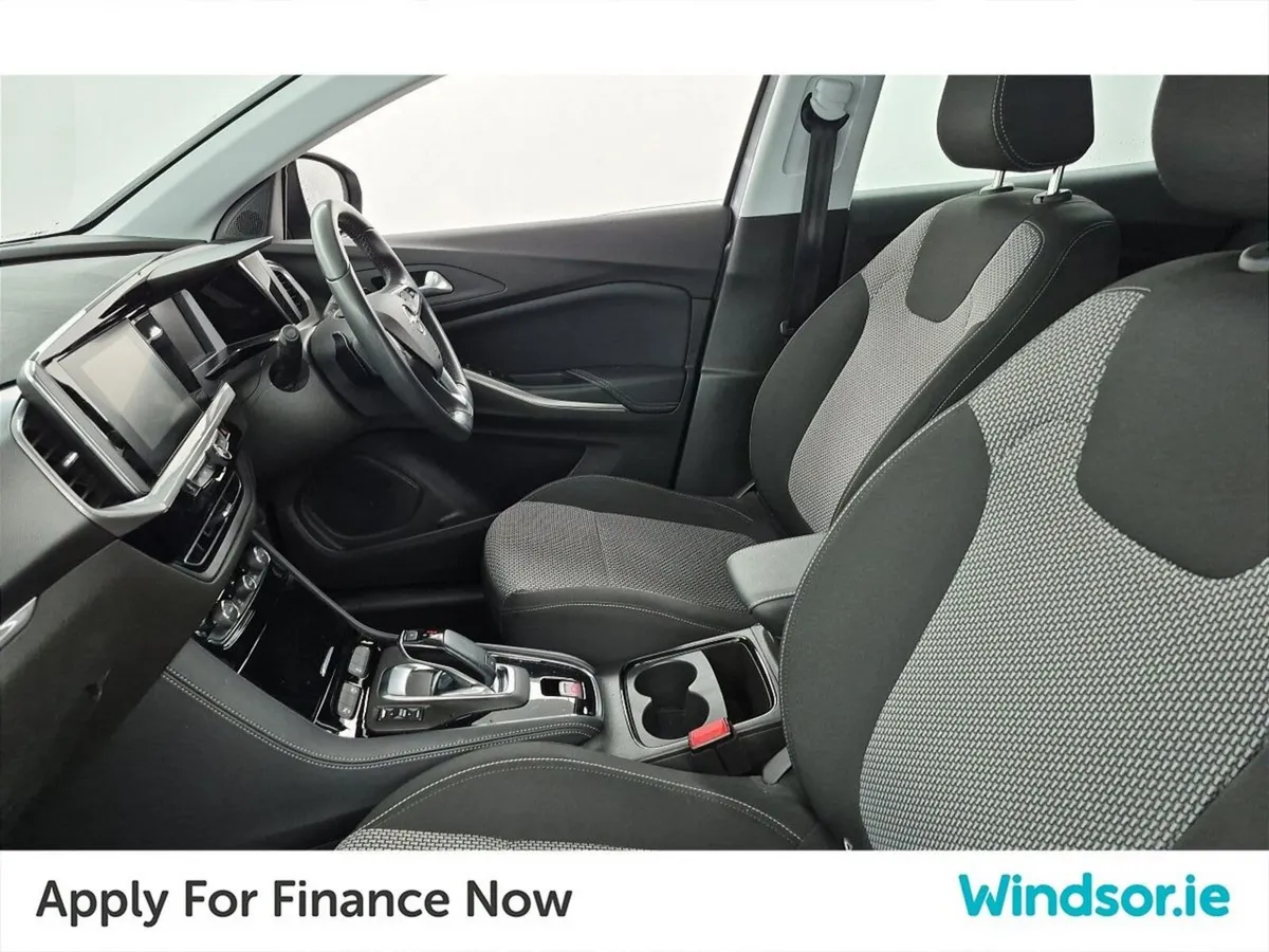 Opel Grandland SUV, Diesel, 2023, Grey