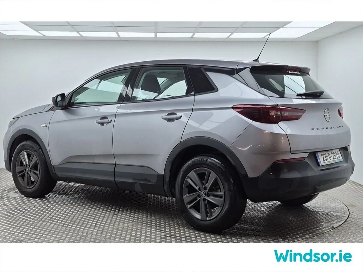 Opel Grandland SUV, Diesel, 2023, Grey