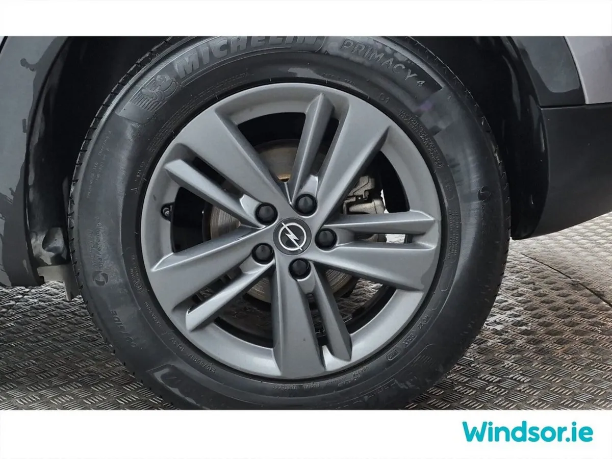 Opel Grandland SUV, Diesel, 2023, Grey