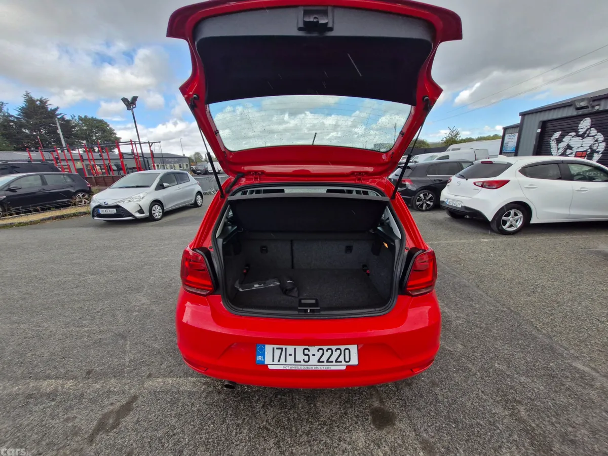 Volkswagen Polo Hatchback, Petrol, 2017, Red
