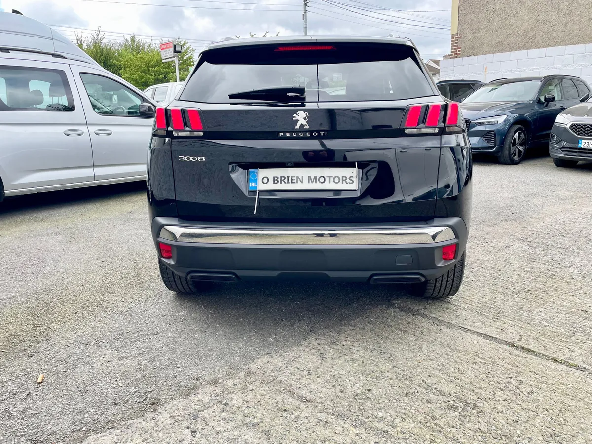 Peugeot 3008 SUV, Petrol, 2023, Black