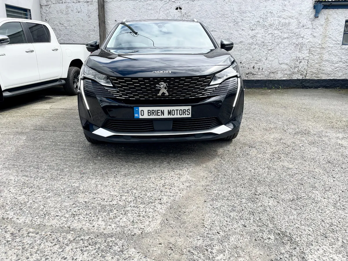 Peugeot 3008 SUV, Petrol, 2023, Black