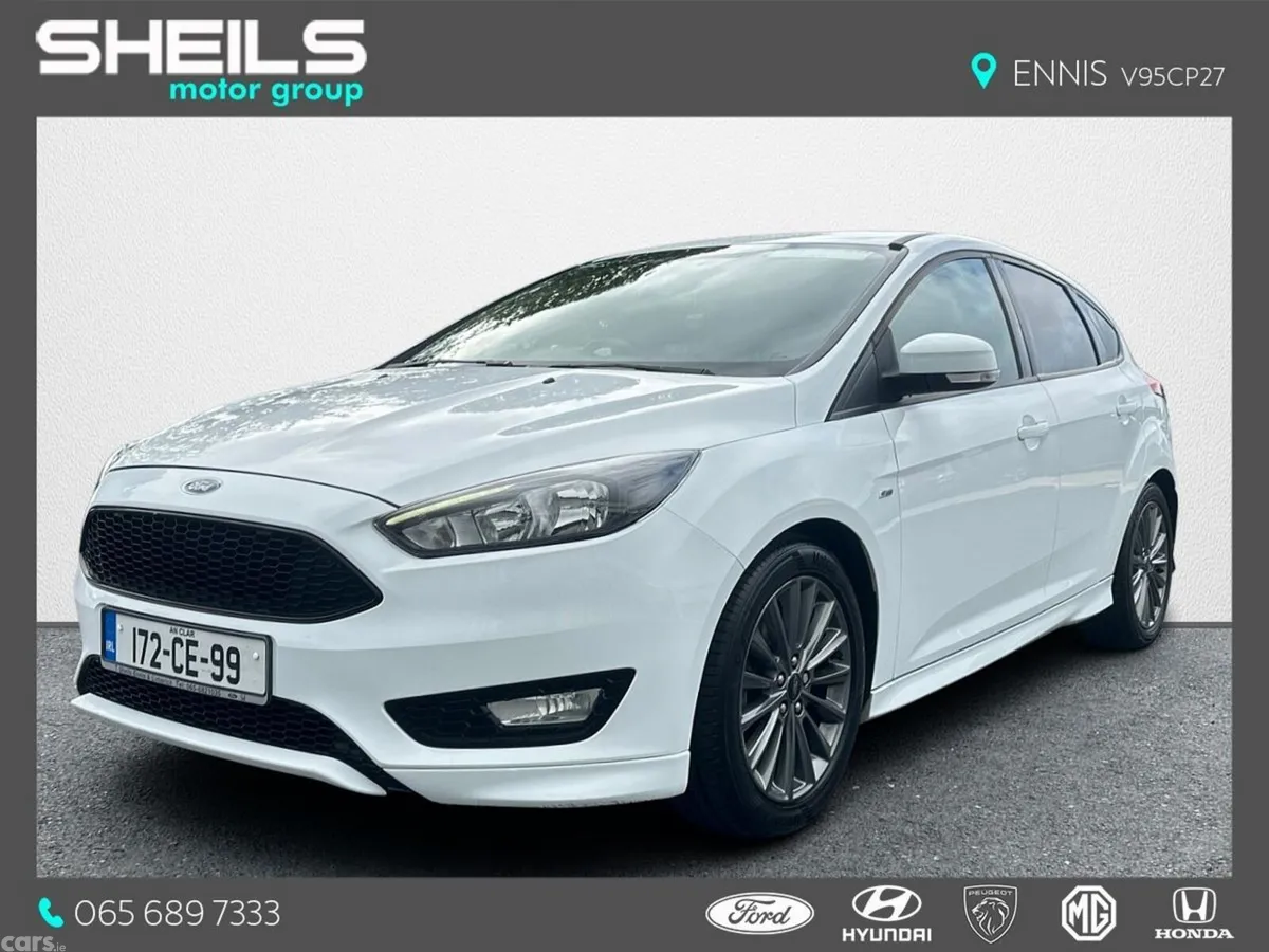 Ford Focus Hatchback, Petrol, 2017, White
