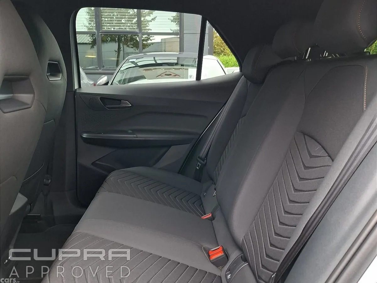 Cupra Born Estate, Electric, 2026, Grey