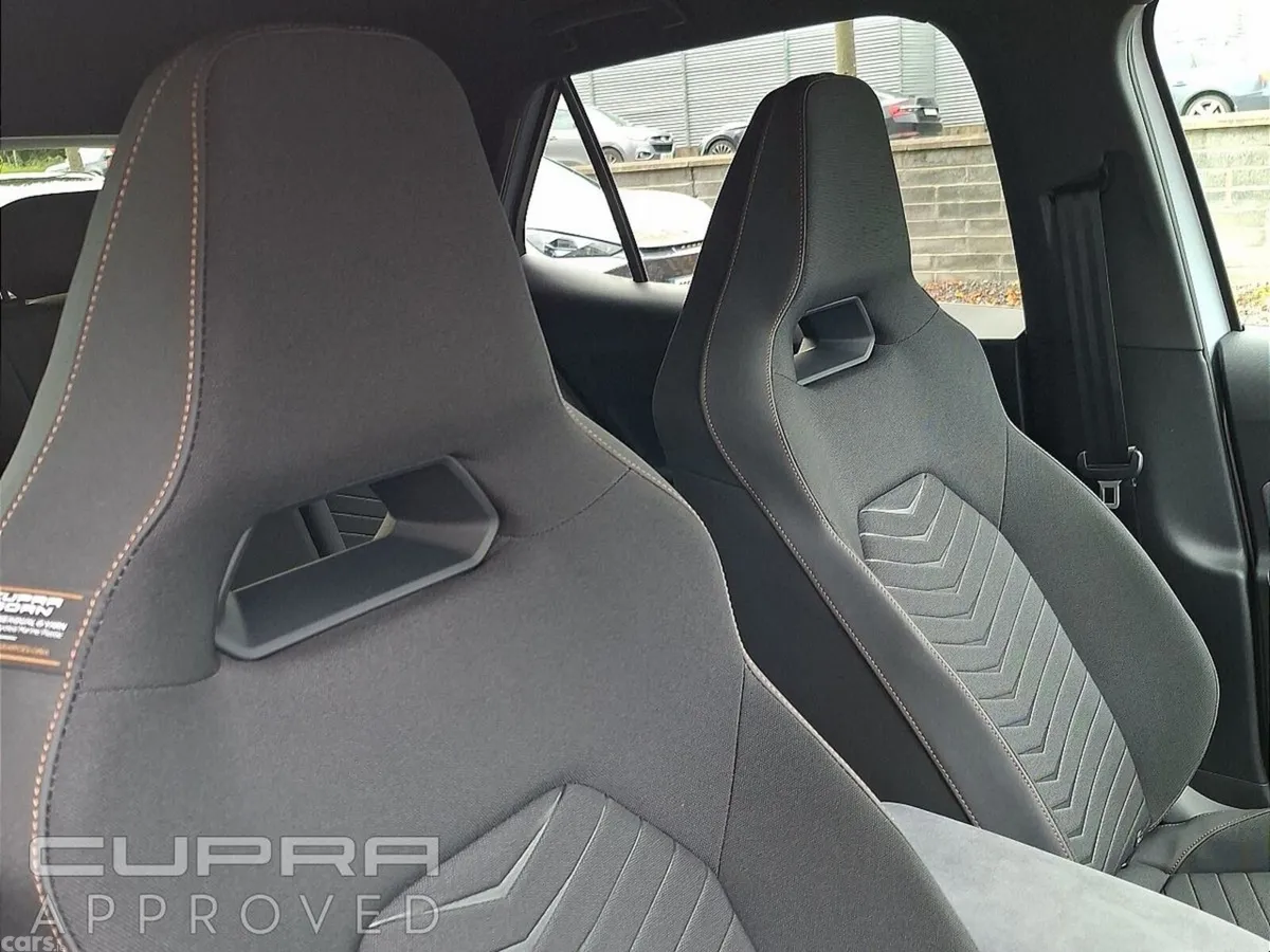 Cupra Born Estate, Electric, 2026, Grey
