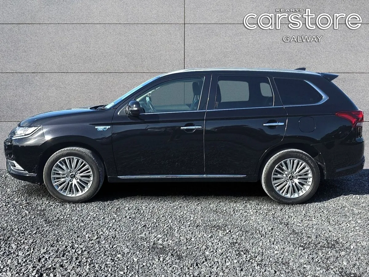 Mitsubishi Outlander SUV, Petrol Plug-in Hybrid, 2019, Black