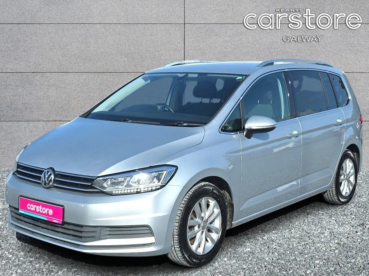 Volkswagen Touran MPV, Petrol, 2019, Silver