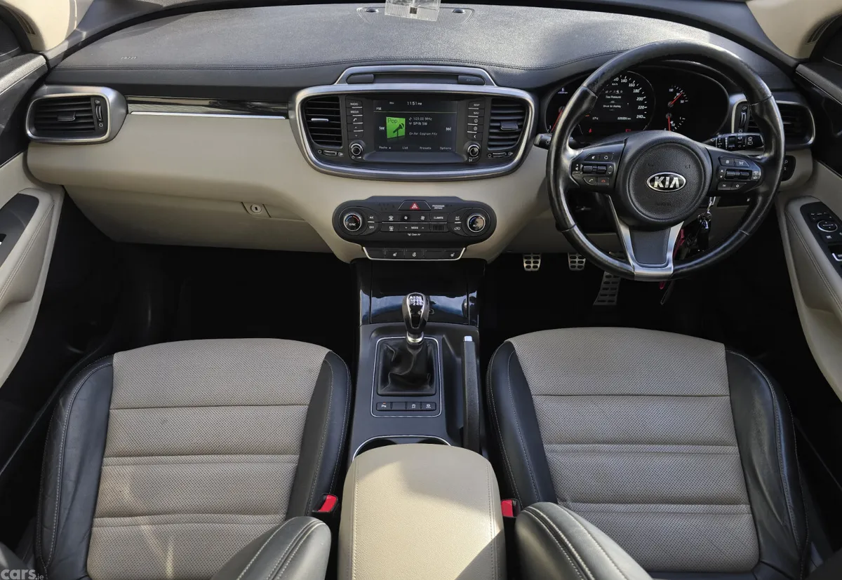 Kia Sorento SUV, Diesel, 2017, Black