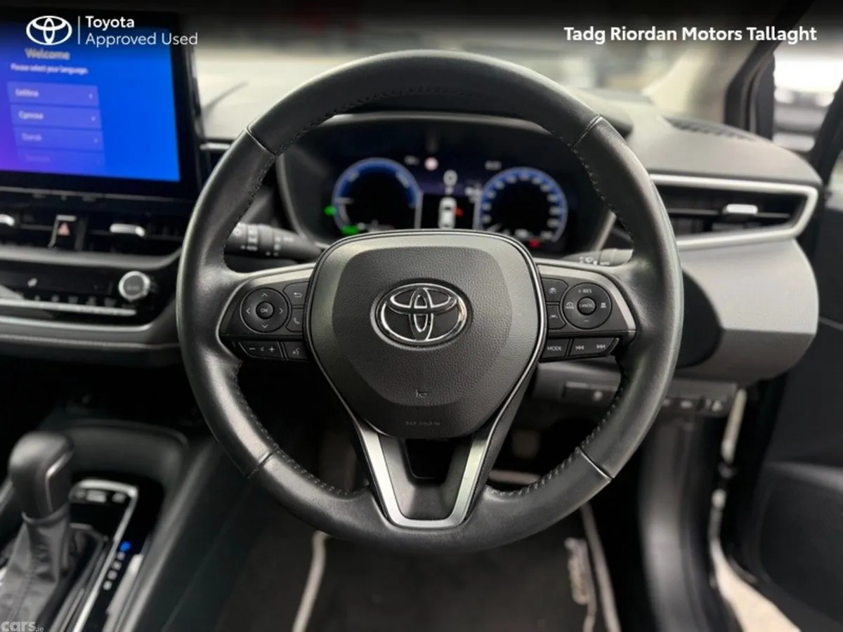 Toyota Corolla Saloon, Petrol Hybrid, 2024, Grey
