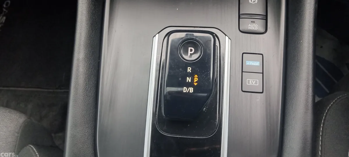 Nissan Qashqai MPV, Petrol, 2024, Blue