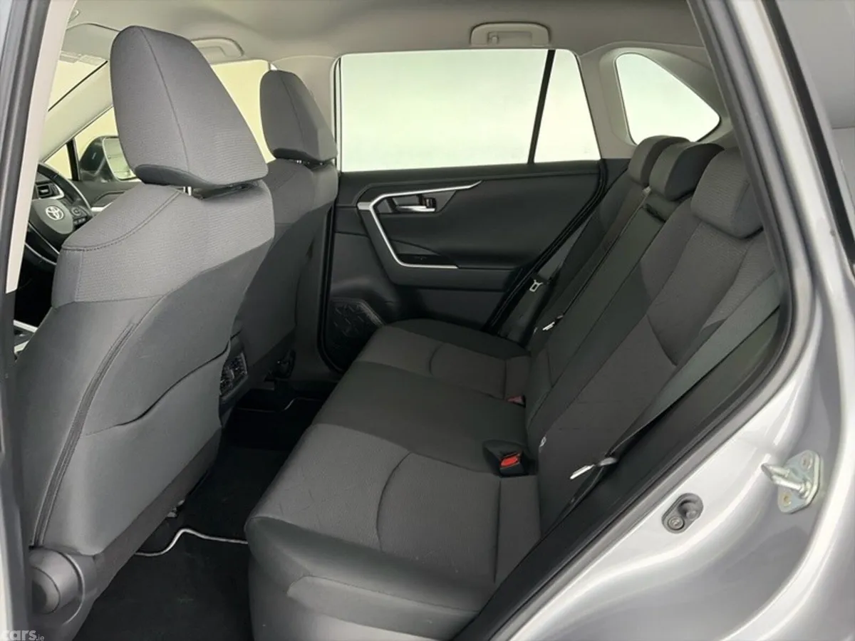 Toyota RAV4 SUV, Petrol Hybrid, 2022, Silver