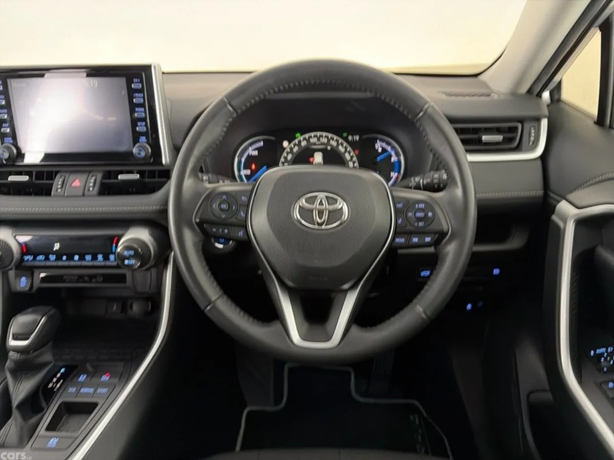 Toyota RAV4 SUV, Petrol Hybrid, 2022, Silver