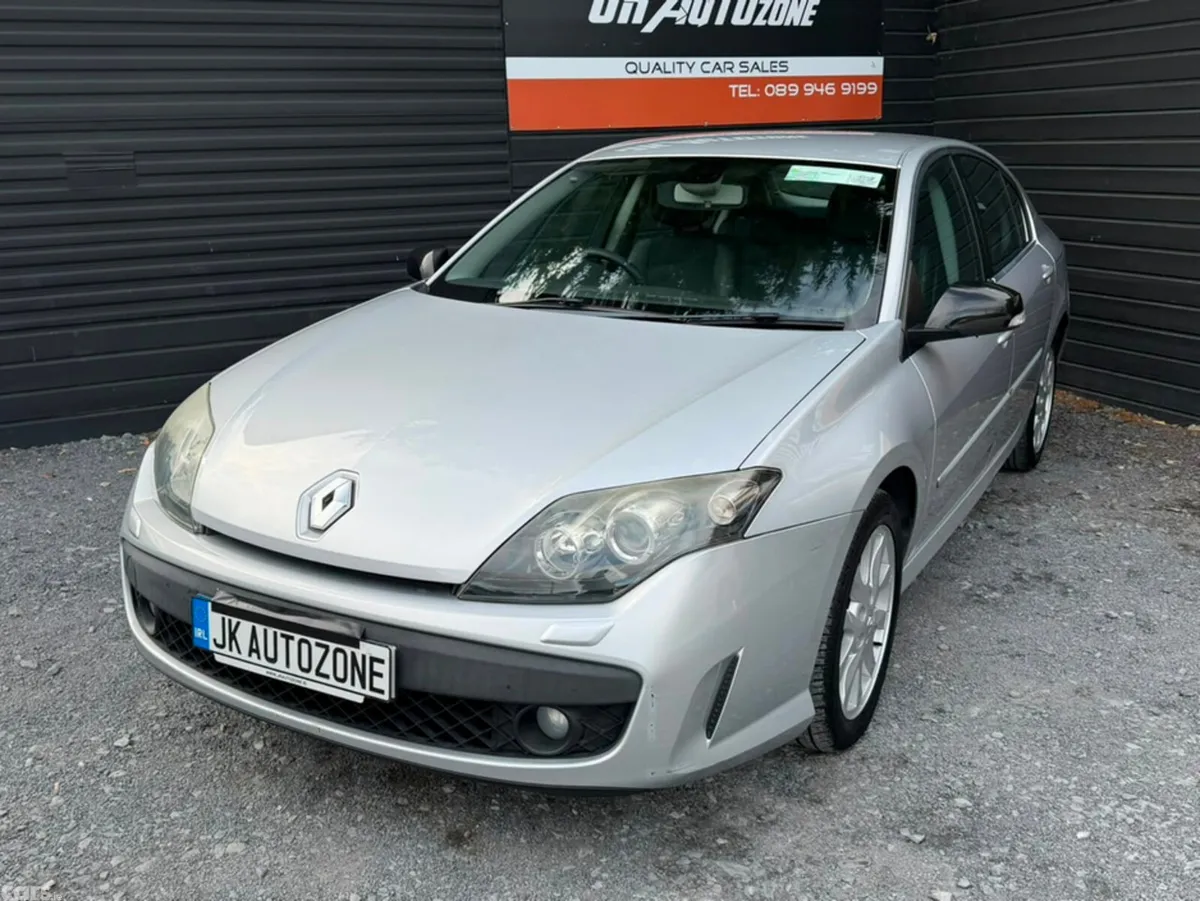 Renault Laguna Hatchback, Diesel, 2010, Silver