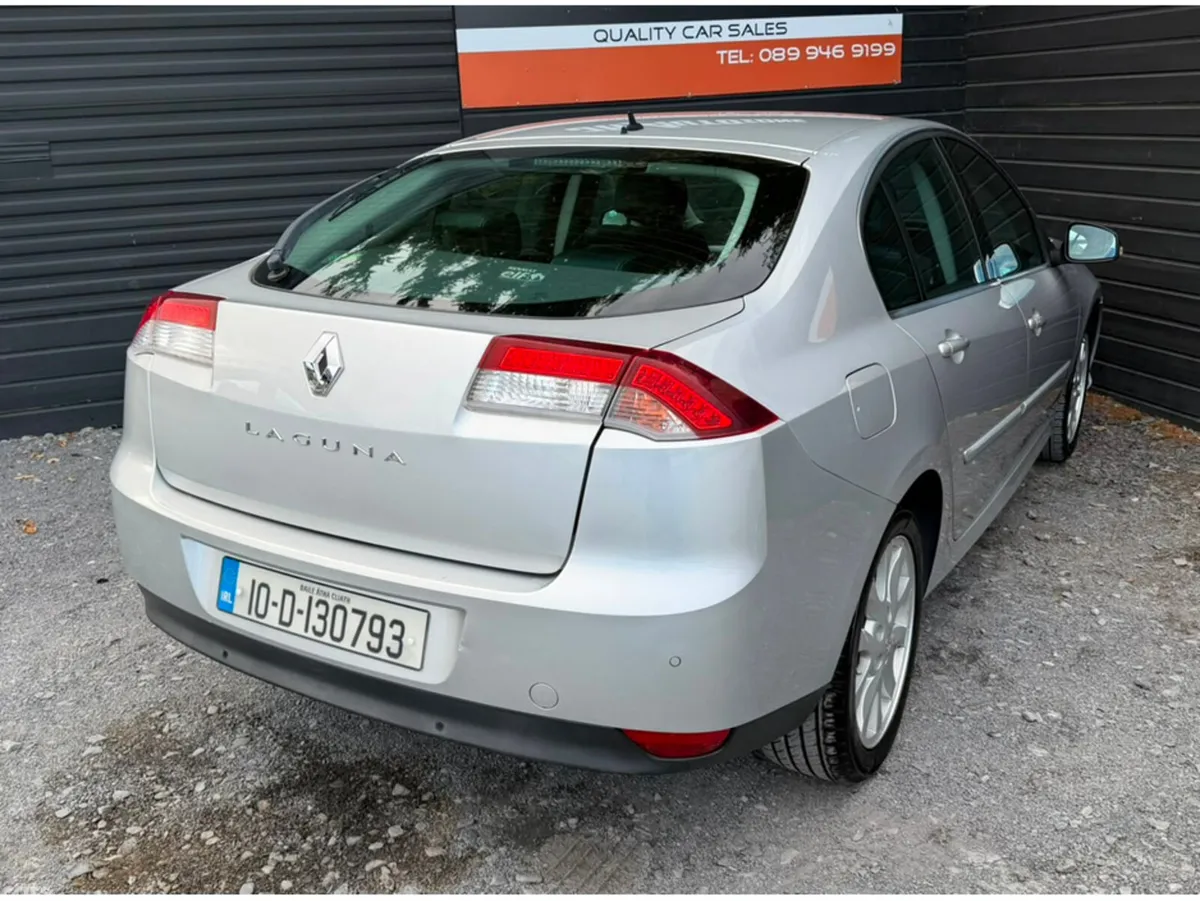 Renault Laguna Hatchback, Diesel, 2010, Silver