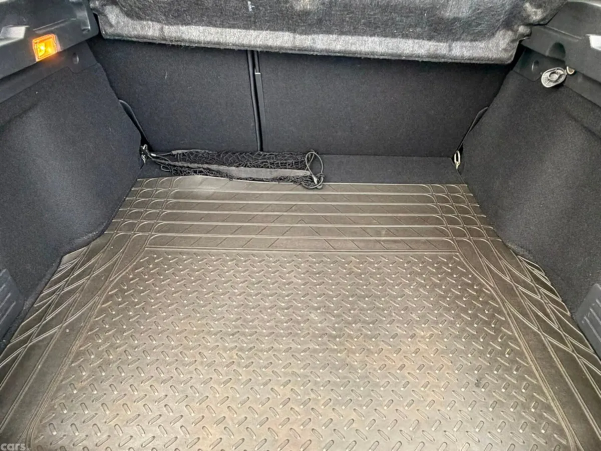Renault Laguna Hatchback, Diesel, 2010, Silver
