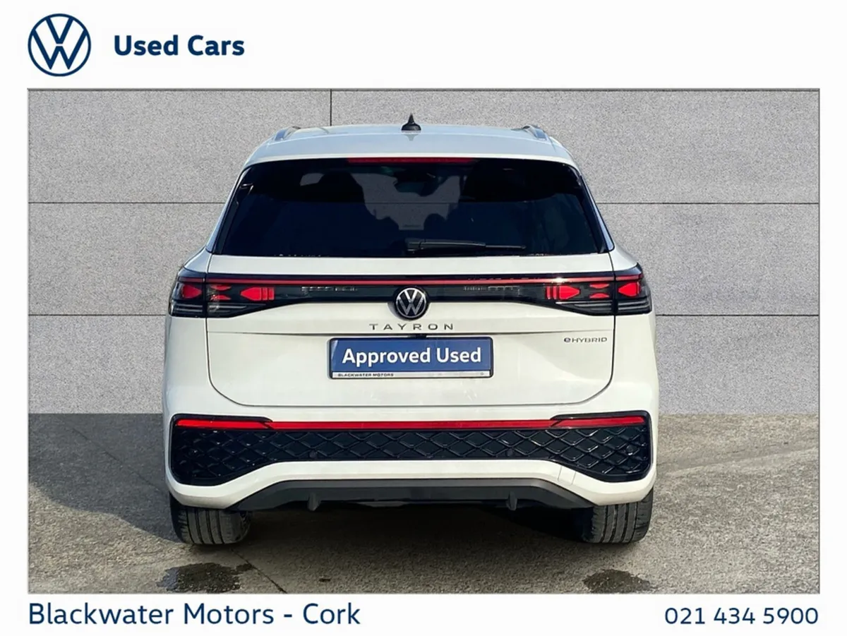 Volkswagen Tayron Hatchback, Petrol Plug-in Hybrid, 2026, White
