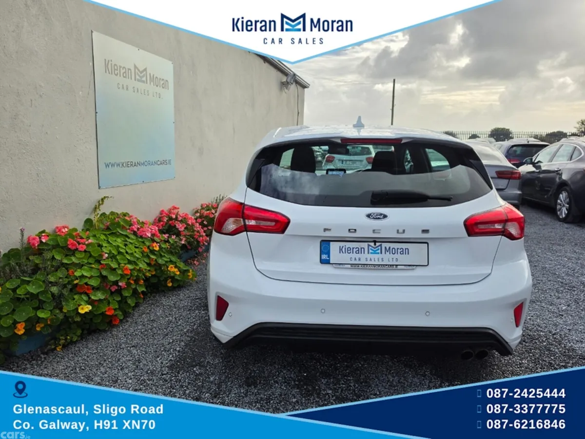 Ford Focus Hatchback, Diesel, 2020, White