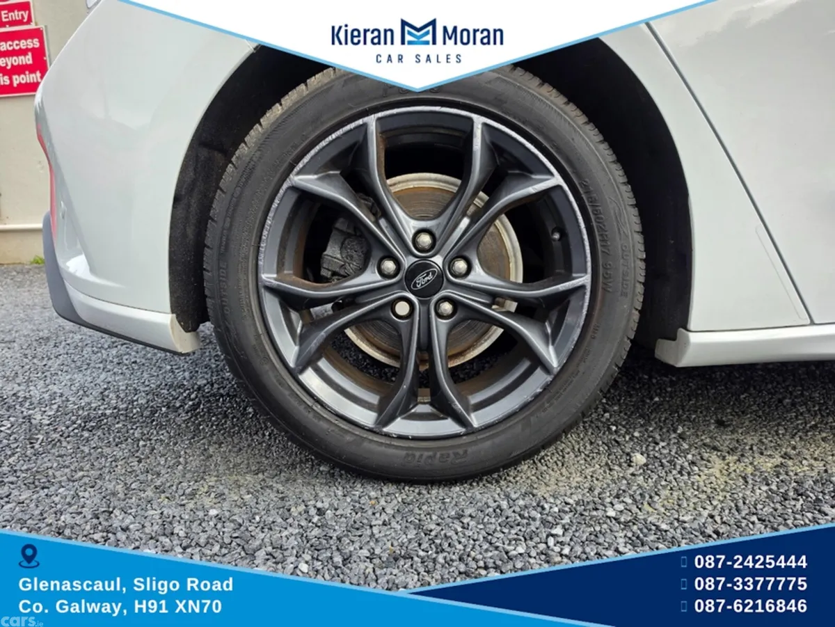 Ford Focus Hatchback, Diesel, 2020, White