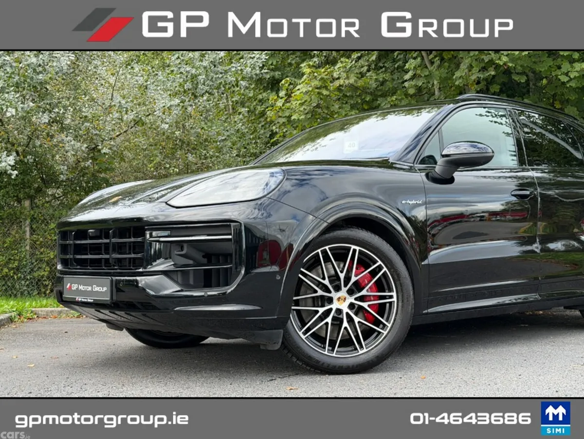 Porsche Cayenne Estate, Petrol Plug-in Hybrid, 2024, Black